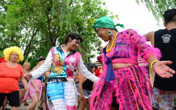 La Colonia de la Tercera Edad adelantó el carnaval en el Poli N°3