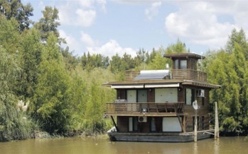 Casas flotantes: una opción para habitar humedales sin arrasar con ellos