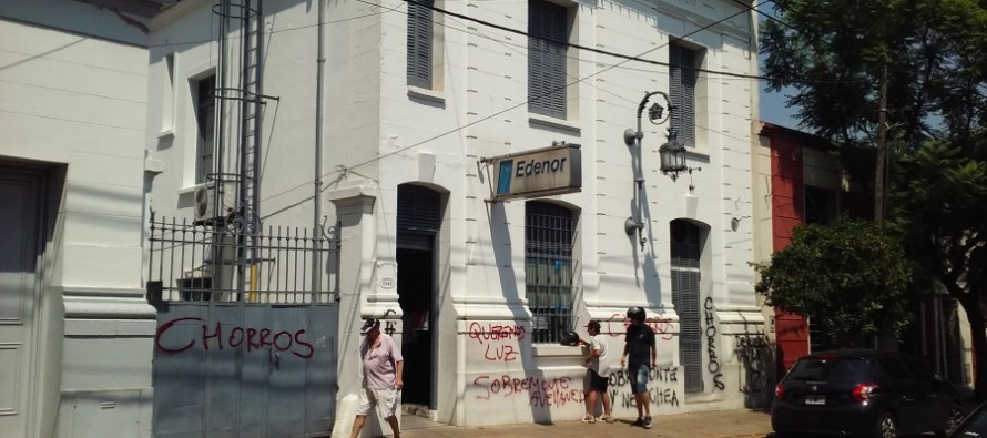 Continúan los cortes de luz y la baja tensión del suministro eléctrico en distintos puntos de la ciudad