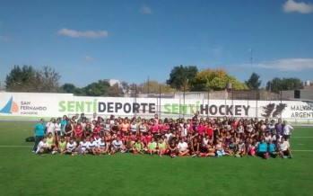 La Escuela Municipal de Hockey tuvo su primer encuentro en el Poli N°7