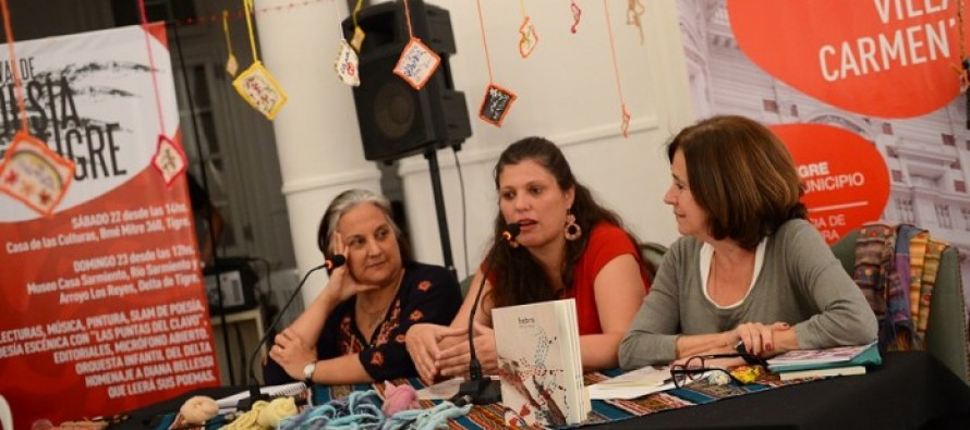 La poeta Marisa Negri presentó su último libro