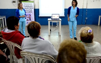 Controles preventivos de salud y charlas informativas para la tercera edad