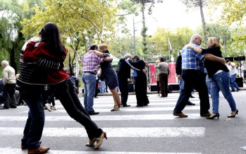 Se realizó una “Milonga a Cielo Abierto” en la Plaza San Martín