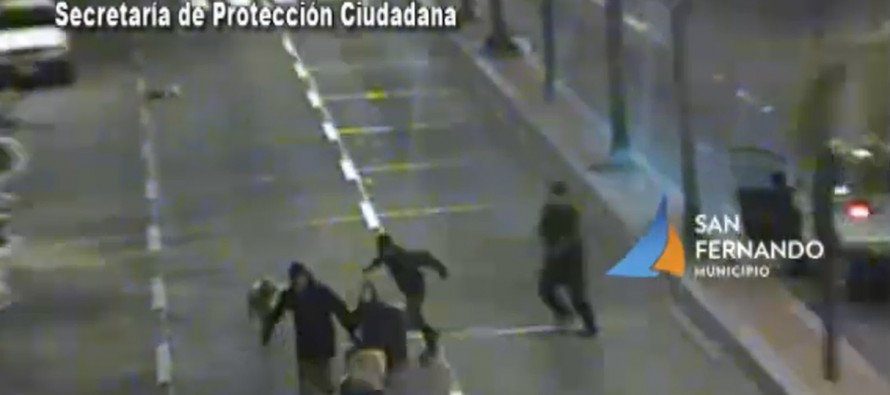 Robo y persecución en Portugal y Avellaneda