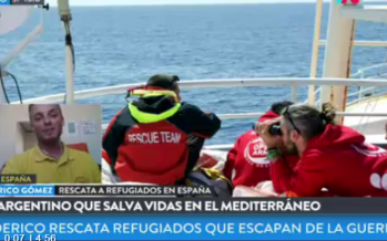 Federico Gómez, el guardavidas sanfernandino que rescata a refugiados náufragos en el Mediterráneo