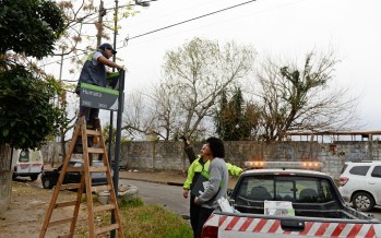 Continúa la colocación de nomencladores de calle