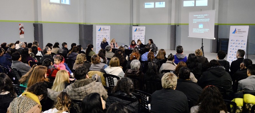 Se realizó un taller sobre violencia familiar en el Poli N°6