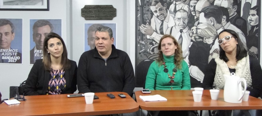 La precandidata a senadora Florencia Casamiquela visitó nuestra ciudad