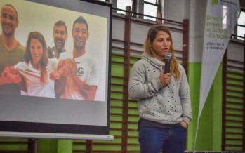 Paula Pareto brindó una clínica deportiva a alumnos de nuestra ciudad