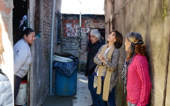 Conexiones a cloacas en Villa Hall