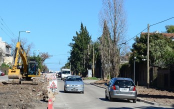 Se habilitó una mano de la avenida Uruguay, mientras avanza su renovación