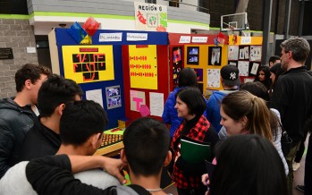 El Polideportivo N°1 es sede de la Feria de Arte, Ciencia y Tecnología de la Región Educativa V