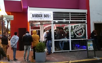 «La Pantera» Farías inauguró «Barber box» junto a destacadas personalidades del ambiente deportivo