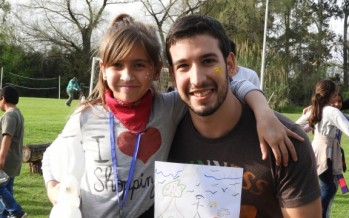 Jornada solidaria de los estudiantes de la Universidad de San Andrés para celebrar el Día del Niño