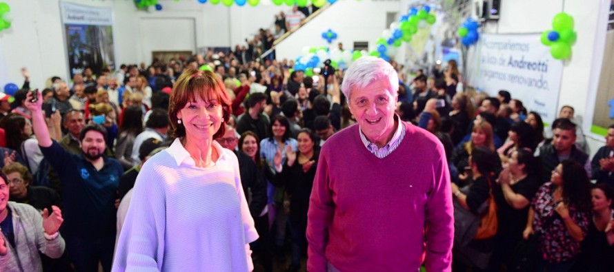 De la mano del corte de boleta, la lista de Alicia Aparicio ganó por amplia diferencia