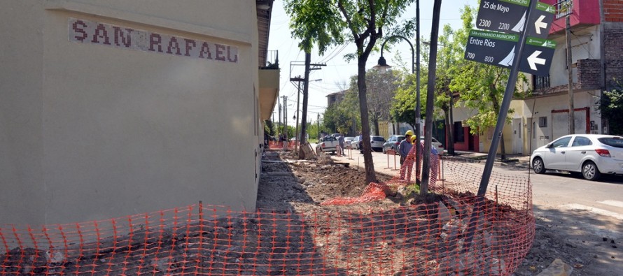 Renovación de la vereda del Colegio San Rafael