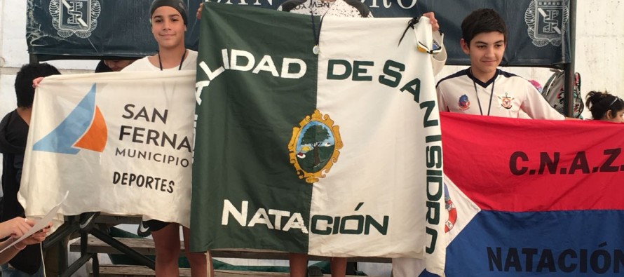 El equipo de natación de nuestra ciudad logró sus primeras medallas en torneos federativos