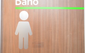 Más dependencias públicas de nuestra ciudad suman cartelería en braille