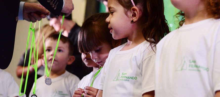 En el Poli N°6 se realizó la fiesta de egresados de las Unidades de Desarrollo Infantil