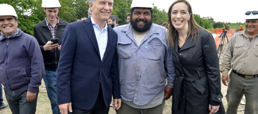Visita relámpago de Macri y Vidal a nuestra ciudad para recorrer el zanjón Fate