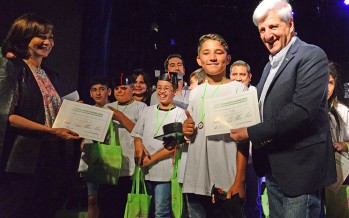 En el Teatro Martinelli se realizó la fiesta de egresados de los Centros Educativos Integrales