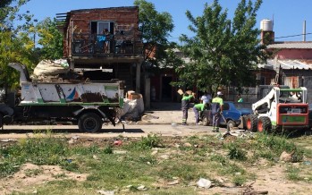 Tareas de limpieza e higiene urbana en el barrio Pte. Perón