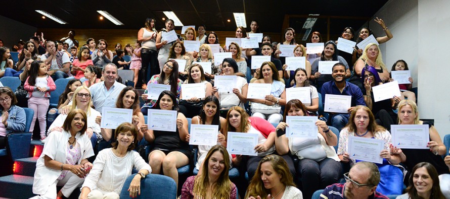 Egresó una nueva camada de promotores de salud