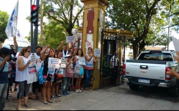 «La paritaria es libre y no puede tener techo”, el reclamo de los docentes en la Casa del Ministro