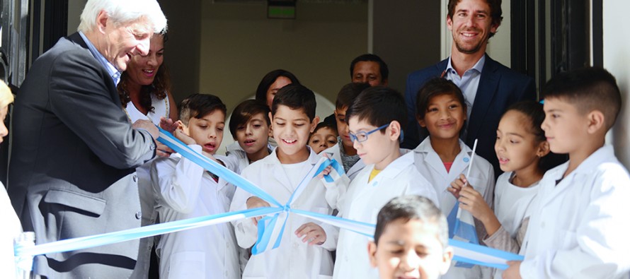 Se inauguró la nueva Escuela N° 1 a 200 años de su creación