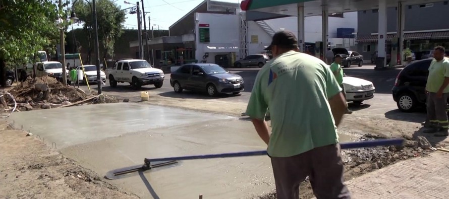 Renovación del centro comercial de Ruta 202