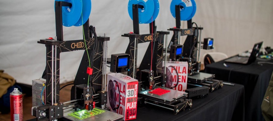 Nación instaló aulas móviles sobre Libertador casi esquina Almirante Brown