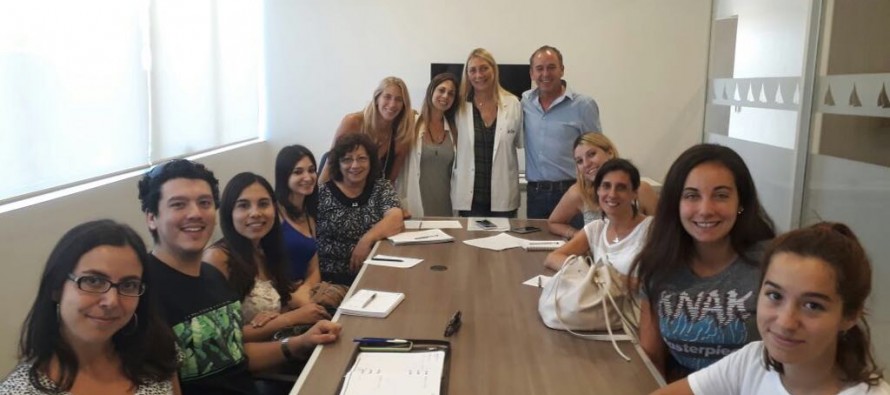 Estudiantes de Psicología de la Universidad Kennedy realizan prácticas pre profesionales en el municipio