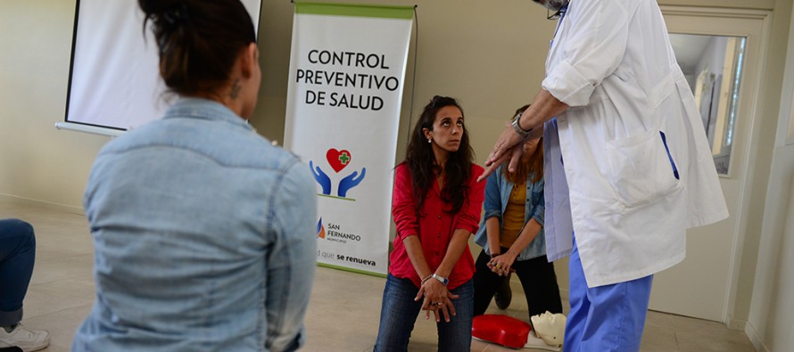 El personal de Educación realizó un curso de resucitación cardiopulmonar