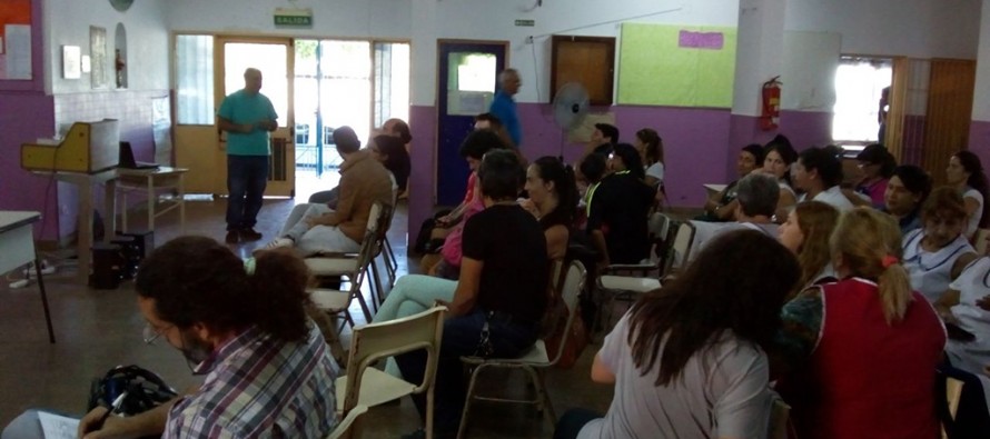 Defensa Civil brinda cursos de evacuación a escuelas de nuestra ciudad