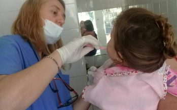 Comenzó el programa de control de niños sanos en la Escuela N° 25 de Arroyo Caracoles