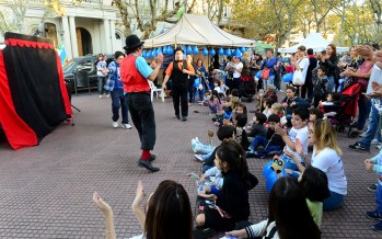 Jornada de concientización por el ‘Mes del Autismo’ en Plaza Mitre