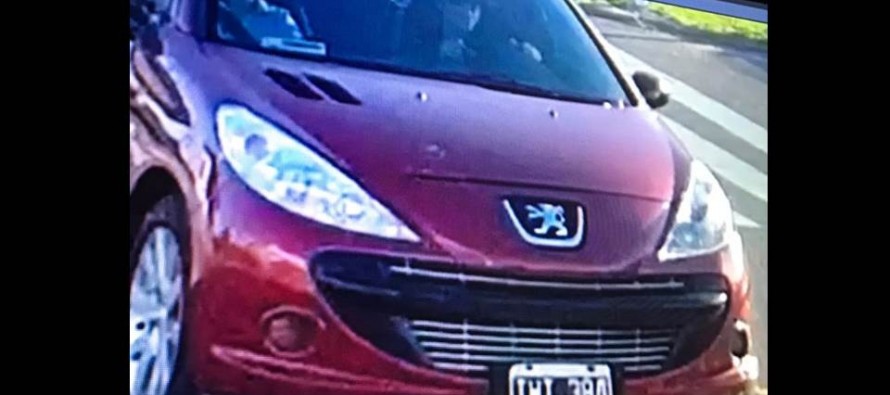 Persecución y detención en Bancalari: robaban autos estacionados en supermercados y utilizaban handies con frecuencia policial