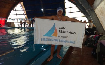 Emanuel Luna obtuvo una medalla de oro en el Nacional de Natación Adaptada