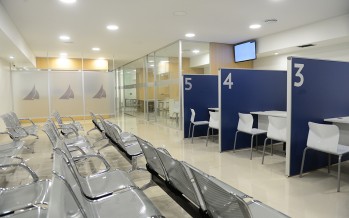 Se inauguró el nuevo edificio de Economía sobre la calle Constitución
