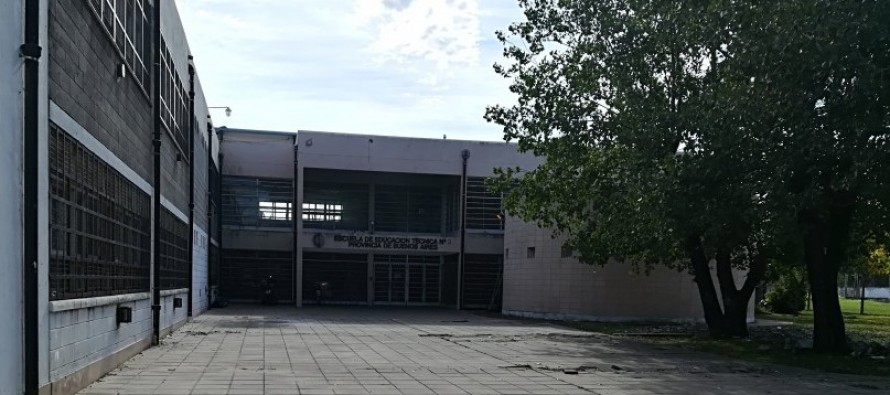 Madre agredió físicamente a dos trabajadoras de la Escuela Técnica 3 de Virreyes