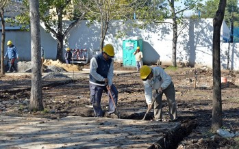 Se construye un espacio público en Pasteur y Payró