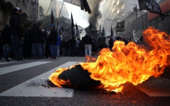 Trabajadores de Fate le pidieron al ministro de Trabajo que intervenga ante el lockout patronal