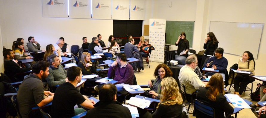 Capacitación al personal municipal para mejorar los servicios