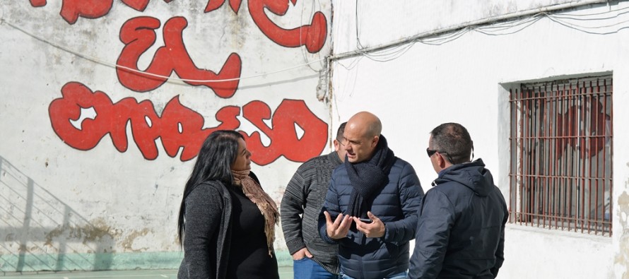 El Municipio construirá una cancha de césped sintético en el Club “El Expreso”