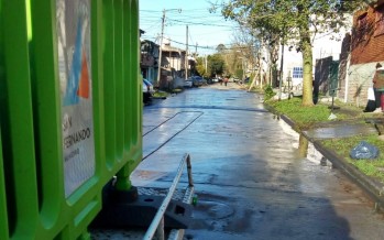 Tareas de limpieza en el barrio Alvear y zonas aledañas al Poli N°3 afectadas por la sudestada