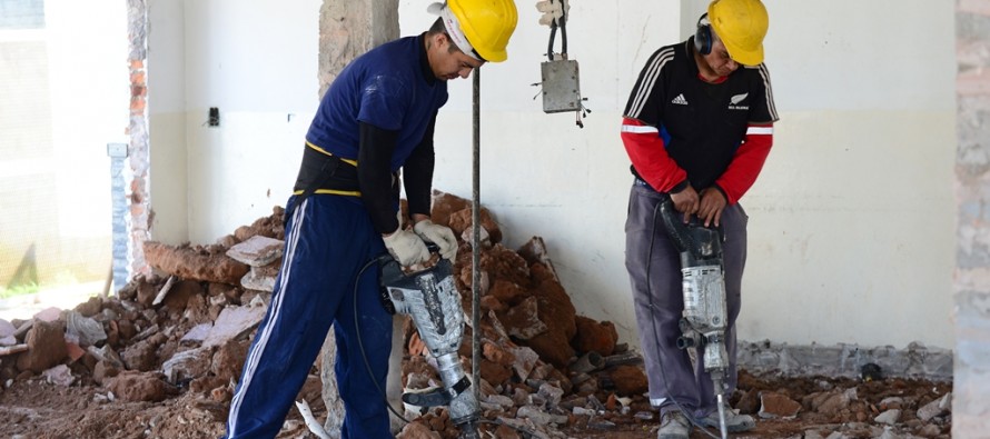 Obras de ampliación y mejoras en el gimnasio del Poli N° 3