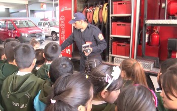 Alumnos del colegio San Pablo visitaron el nuevo Cuartel de Bomberos