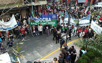 Trabajadores de la educación de nuestra ciudad marcharon por las muertes en la escuela de Moreno
