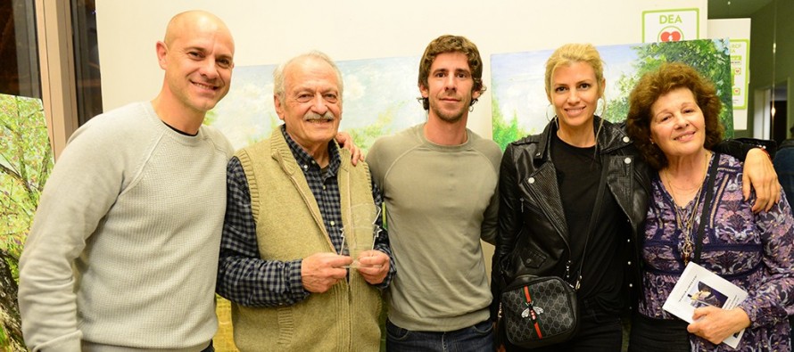 Homenaje al artista Miguel Urzi en el Teatro Martinelli