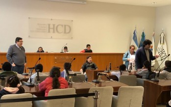 Alumnos de Arroyo Felicaria recorrieron las dependencias municipales